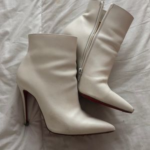 worn white Louboutin so kate boots